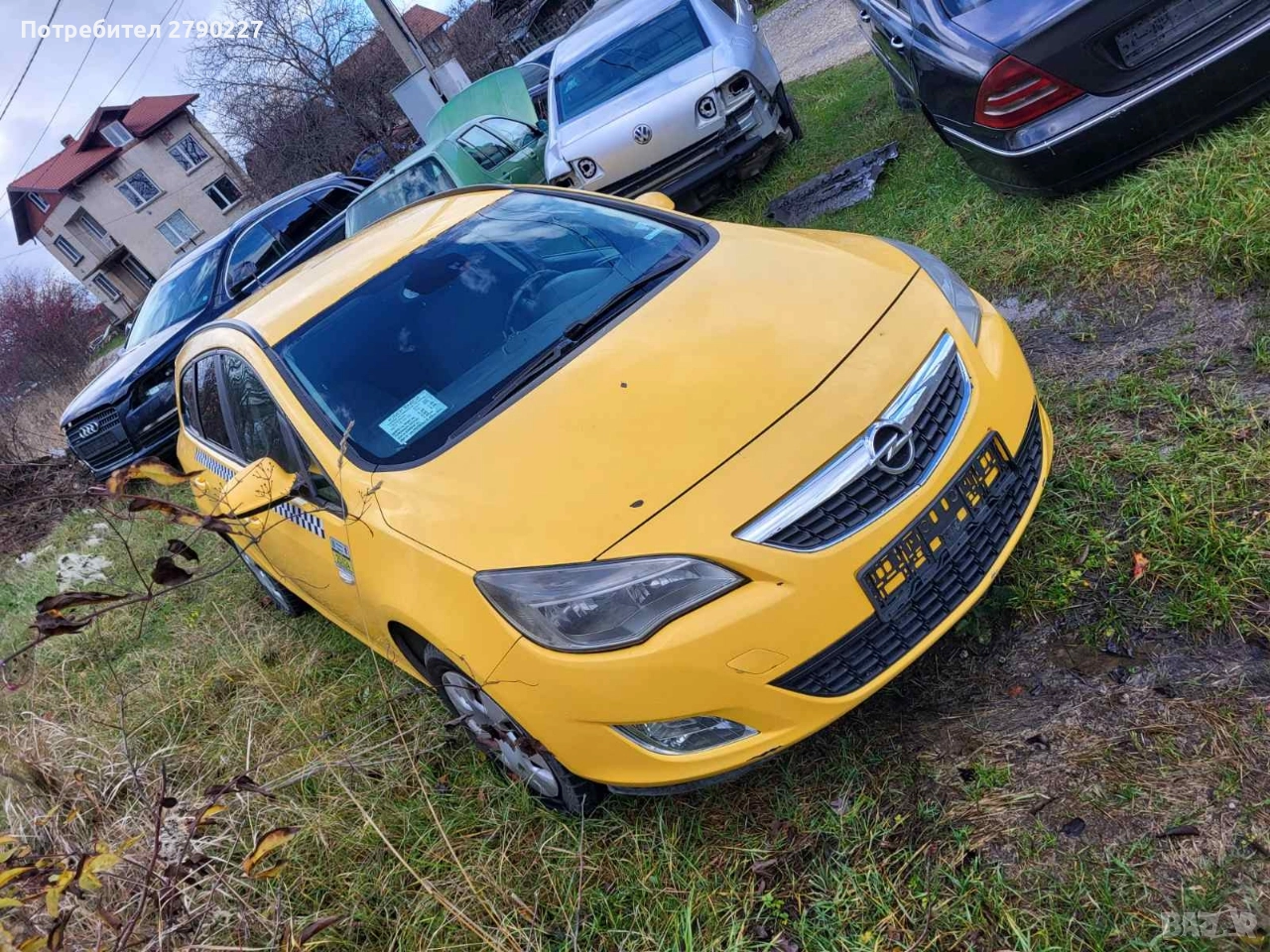 Продавам Opel Astra 1.7cdt 2011г. - на части!, снимка 1