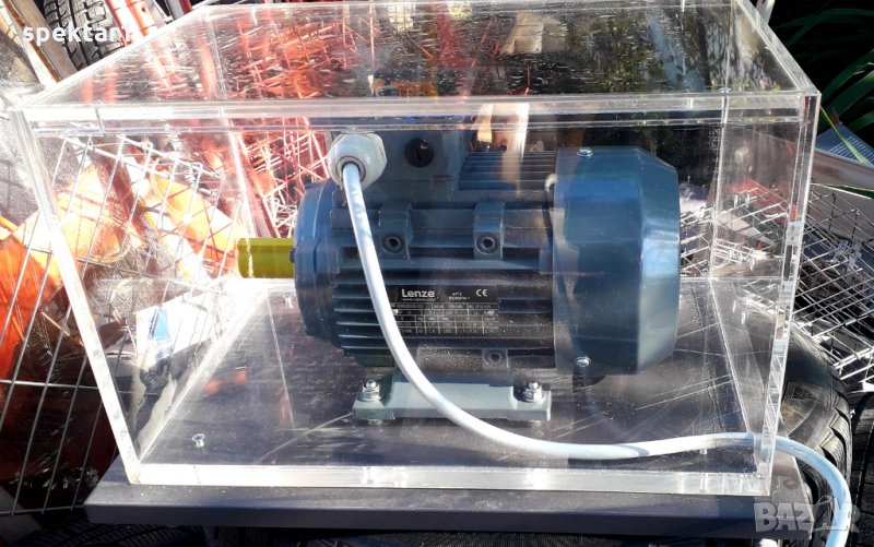 LENZE Марков Ел двигател електродвигател 1,5 киловата  въртящи пети, снимка 1