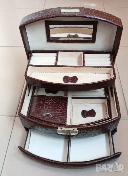 Куфарче за бижута от естествена кожа, снимка 1
