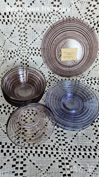 Комплект съдове лилаво стъкло, снимка 1