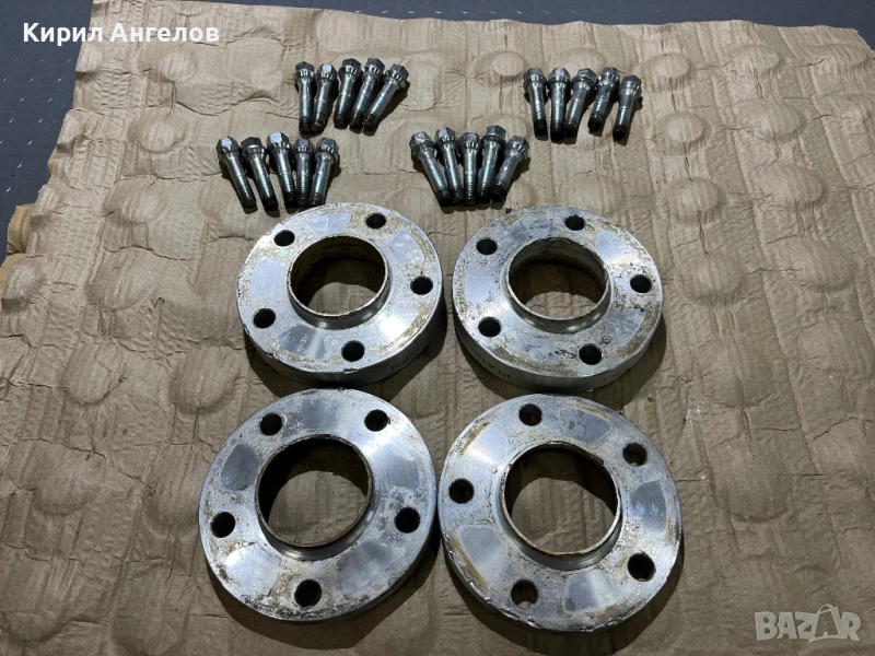 Алуминиеви преходни фланци с болтовете за BMW E39 (15 mm / 25 mm), снимка 1