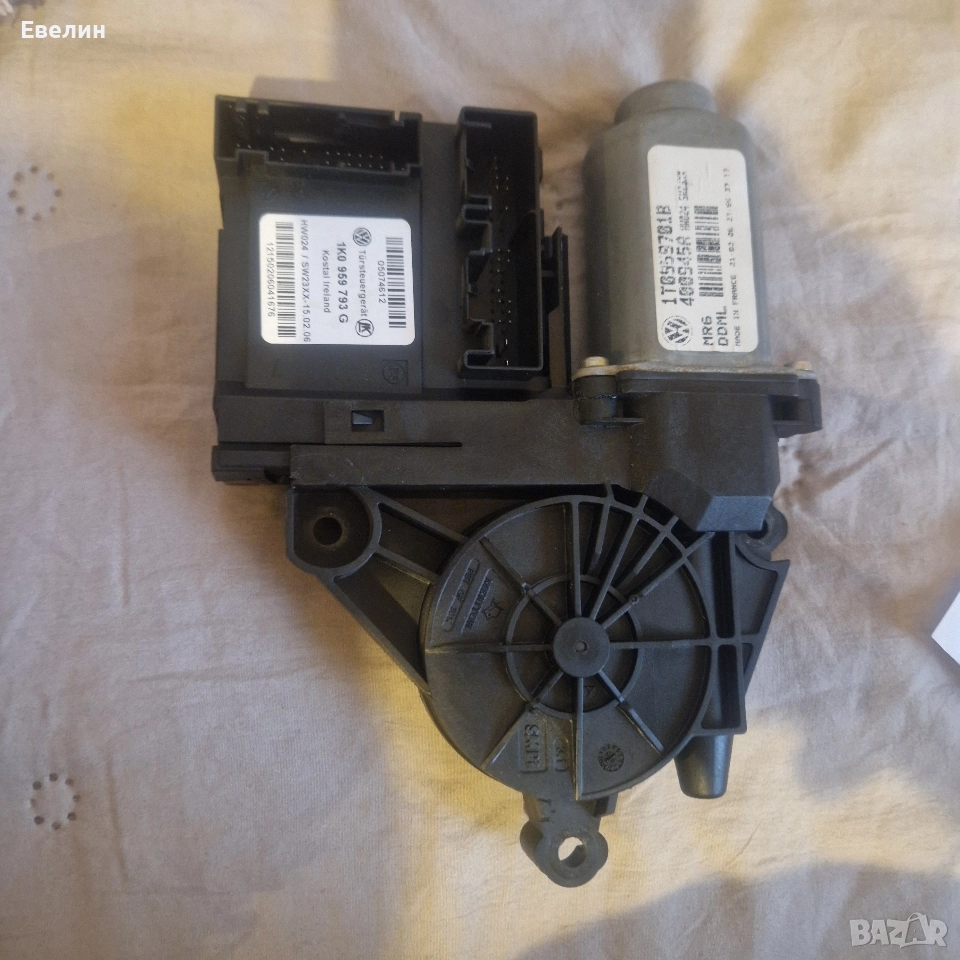 ляв мотор за прозорец VW Touran 2006г, снимка 1