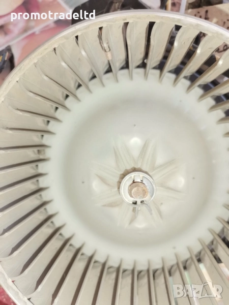 Заден вентилатор парно Киа Карнивал 2 Kia Carnival II 2009 година 2.9CRDI климатик, снимка 1