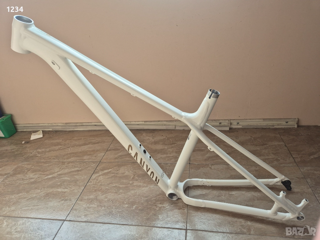 Продавам велосипеда рамка  canyon stoic , снимка 1