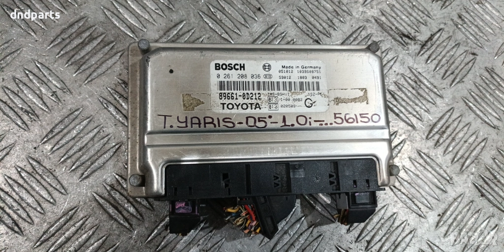 Компютър Toyota Yaris 1.0i 2005г. 0261208036 89661-0D212 , снимка 1