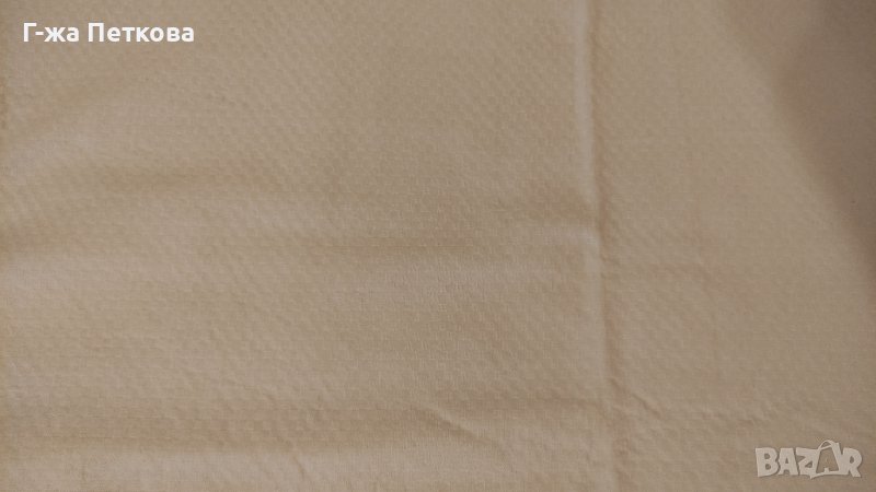 Продавам нова бяла ленена покривка 150/150, снимка 1