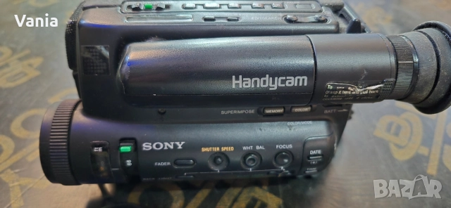 Видеокамера Sony , снимка 3 - Камери - 52648669