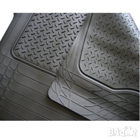 Универсална гумена стелка за багажник 138см х 111см, снимка 2 - Аксесоари и консумативи - 28315775