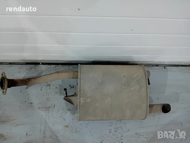 Задно гърне Toyota corolla verso 1 3zz 2001-2003