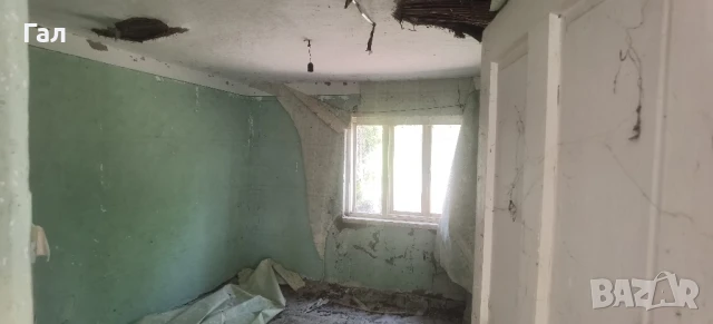 Къща с двор 1927кв.м, снимка 8 - Къщи - 50706670