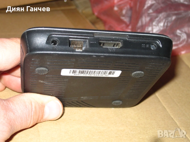 Продавам Android Box TV Box b.box I поколение в комплект с дистанционно., снимка 2 - Приемници и антени - 52978997