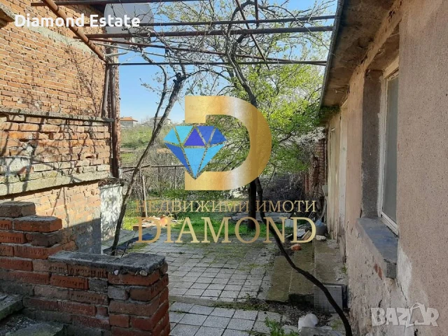 Двуетажна къща с ГАРАЖ в село Крепост, общ. Димитровград, снимка 3 - Къщи - 50599887