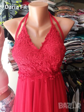 ИЗКЛЮЧИТЕЛНО КРАСИВА червена рокля с дантела , снимка 2 - Рокли - 42646631