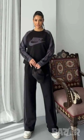 дамски екипи Nike , снимка 2 - Спортни екипи - 51940949