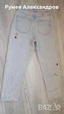 Светло сини дънки дамски дънки BERSHKA DENIM EUR38, снимка 10 - Дънки - 52172540