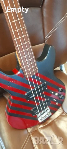 Фретлес бас, снимка 6 - Китари - 51286402