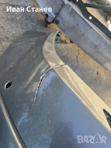 предна броня Mercedes W204 2008 г., снимка 8 - Части - 56321150
