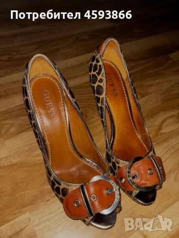 vintage токчета на Guess, снимка 4 - Дамски обувки на ток - 53247138