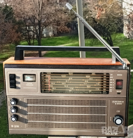 55📻✨ Върни си спомените с реставрираното SELENA B216 – 90 лв., снимка 2 - Антикварни и старинни предмети - 52639326