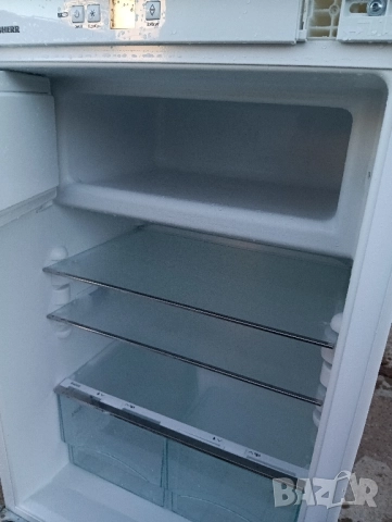 Като нов малък хладилник с вътрешна камера Liebherr с 2 години гаранция!, снимка 5 - Хладилници - 52428498