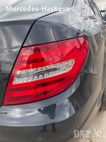 Mercedes-Benz C250CDI Facelift, снимка 5 - Автомобили и джипове - 36057886