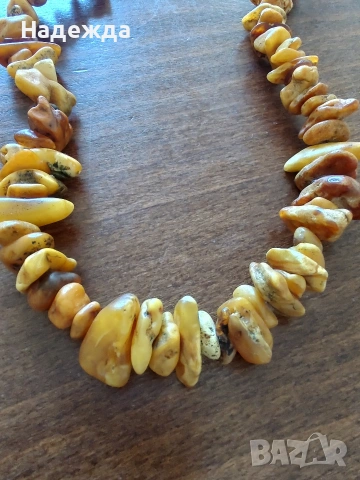 Ретро/ винтидж бижута 2 , снимка 11 - Колиета, медальони, синджири - 53491772