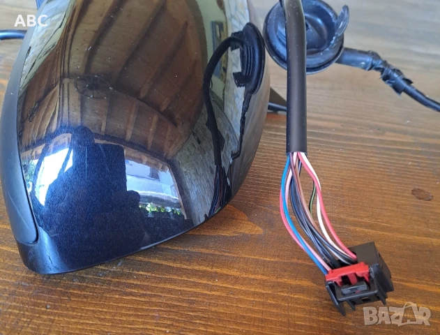 Ляво огледало с подсветка за Audi A6 C6 4F , снимка 5 - Части - 50530177