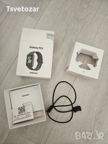 Продавам Samsung fit 3, снимка 3 - Смарт гривни - 55847952