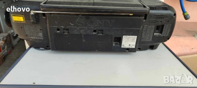 Радиокасетофон SONY CFD-120L, снимка 3 - Радиокасетофони, транзистори - 50612704