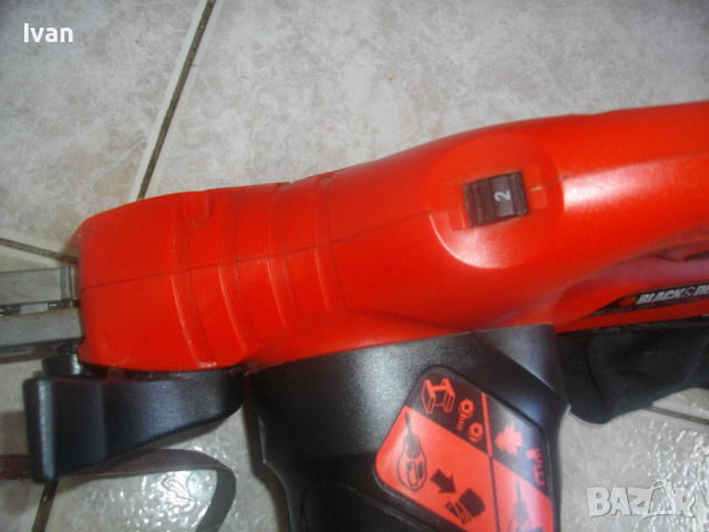 Оригинален Английски 350 Вата-Мини Лентов Шлайф-Електрическа Пила-Black Decker K293E-Почти Нов, снимка 11 - Други инструменти - 36327796