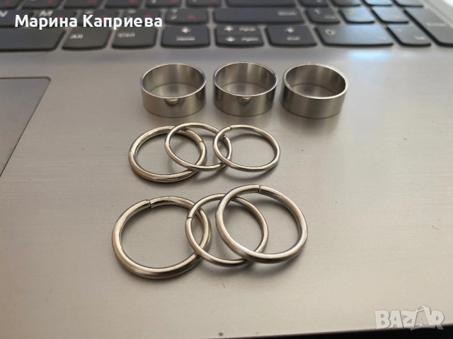 Комплект от девет  пръстена. В наличност два цвята /А-36/. Цената е за всички, снимка 2 - Пръстени - 19985638