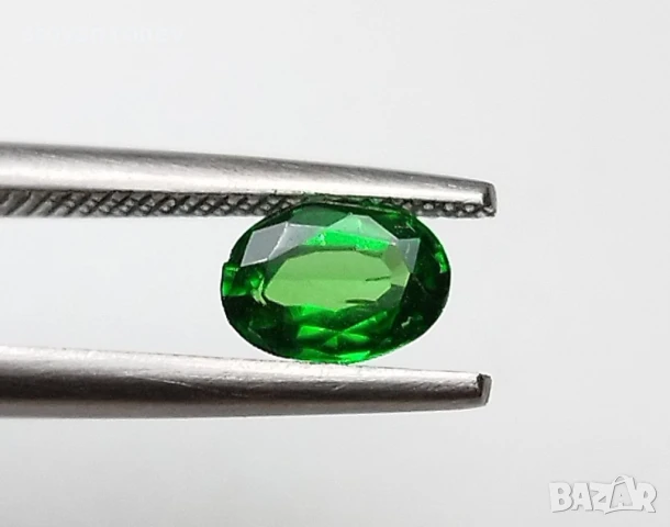 Лъскав Цаворит гранат със свеж зелен цвят 0.53кт.! Нов!, снимка 3 - Други - 50742206