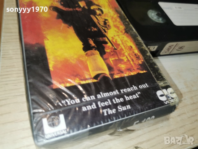 BACKDRAFT VHS 0101261836, снимка 10 - Други жанрове - 52949507