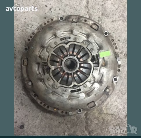 Toyota corolla verso 2008година 2.2d-4d комплект съединител