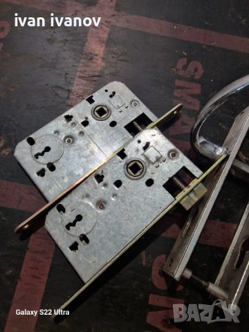 Брави , снимка 3 - Входни врати - 41635817