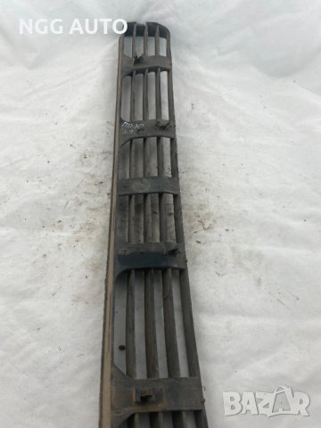 Решетка Audi A4 B5, 8D0 807 683, 25 лв, снимка 3 - Части - 41448443