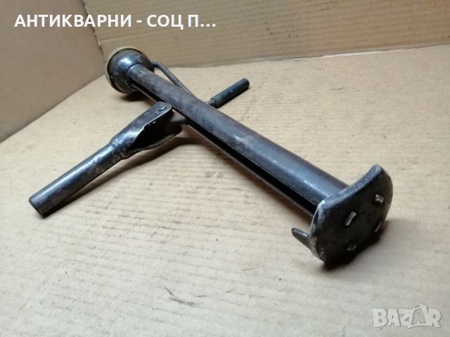 Стар Соц Немски Автомобилен Крик / KRAF DDR. , снимка 7 - Аксесоари и консумативи - 40902086
