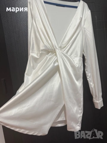 Нова сатенирана рокля Zara 