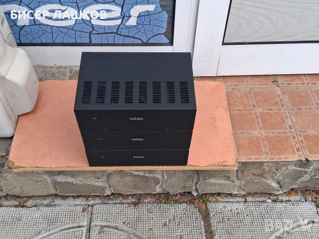 REVOX V-219 3броя, снимка 4 - Ресийвъри, усилватели, смесителни пултове - 53179663