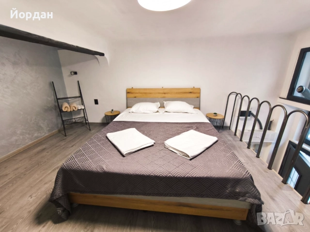 Тристаен апартамент Топ център, снимка 5 - Апартаменти - 52876383