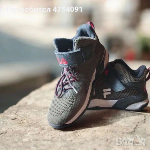 Уникални маратонки Фила оригинални, снимка 3 - Маратонки - 53696354