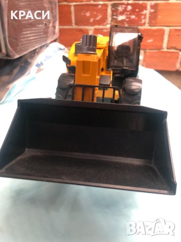 продавам макет на бобкат, снимка 9 - Коли, камиони, мотори, писти - 41515920