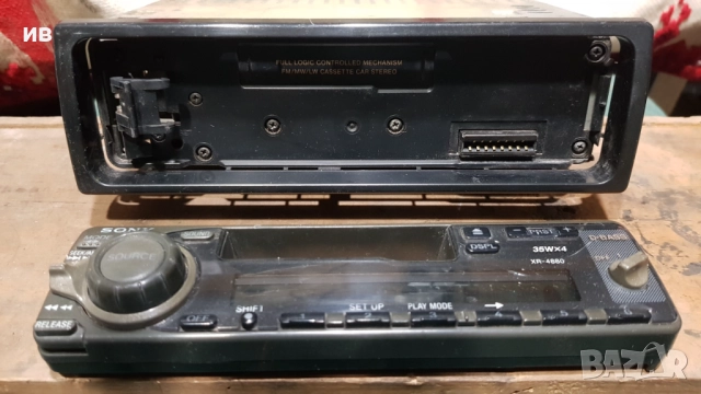 Sony XR-4880 авто радио касетофон , снимка 3 - Аксесоари и консумативи - 52772091