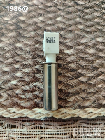 Части от пералня Беко , снимка 8 - Перални - 45080544