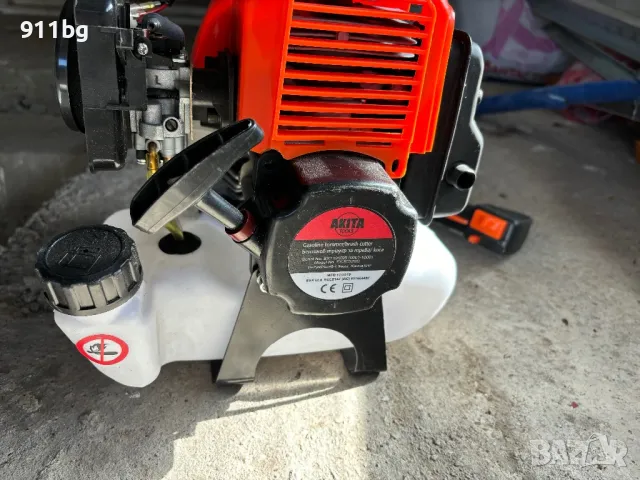 Двигател за тример нов