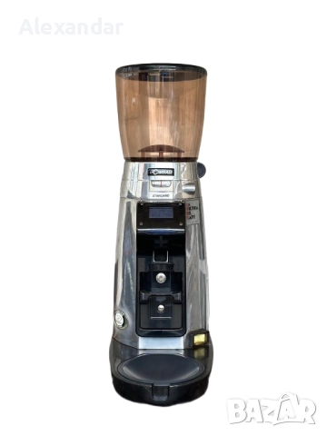 Кафемелачка La Cimbali, снимка 3 - Кафемашини - 51857679