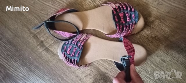 Сандали 37н, снимка 2 - Сандали - 41586781