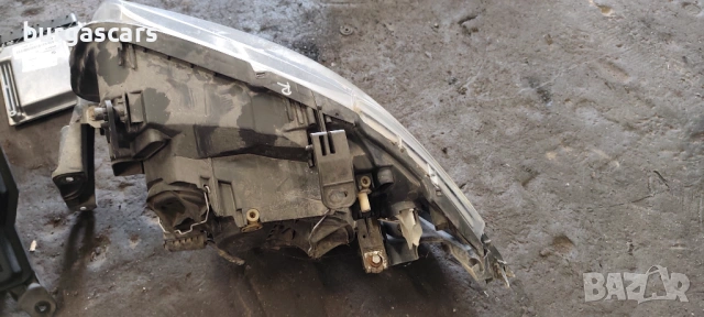 Фар десен Bmw 118D - 122к.с E87 2005г, снимка 2 - Части - 53695381