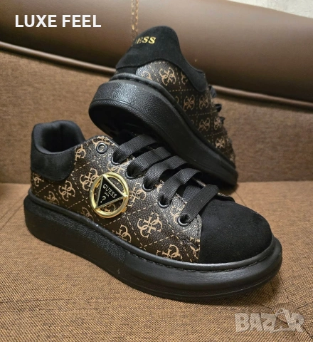 Дамски маратонки Guess - два цвята - 39 €