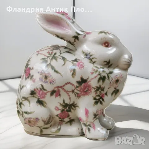 Фигурка - Заек на цветя